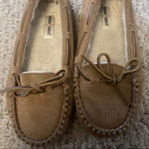 Minnetonka Moccasins Kids size 4